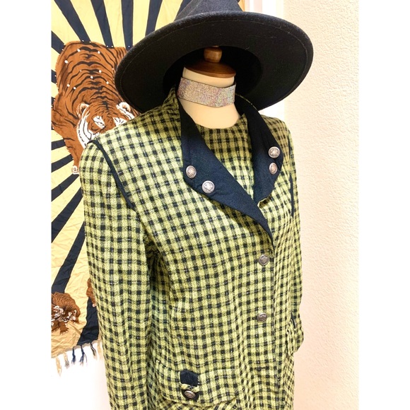 🌈 Stylish Vintage European blazer - Picture 5 of 8